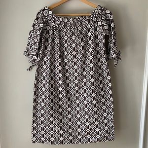 Class Off the Shoulder Dress